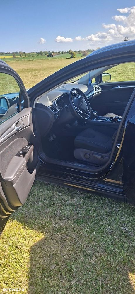 Ford Mondeo 2.0 TDCi STart-Stopp PowerShift-Aut Titanium - 12