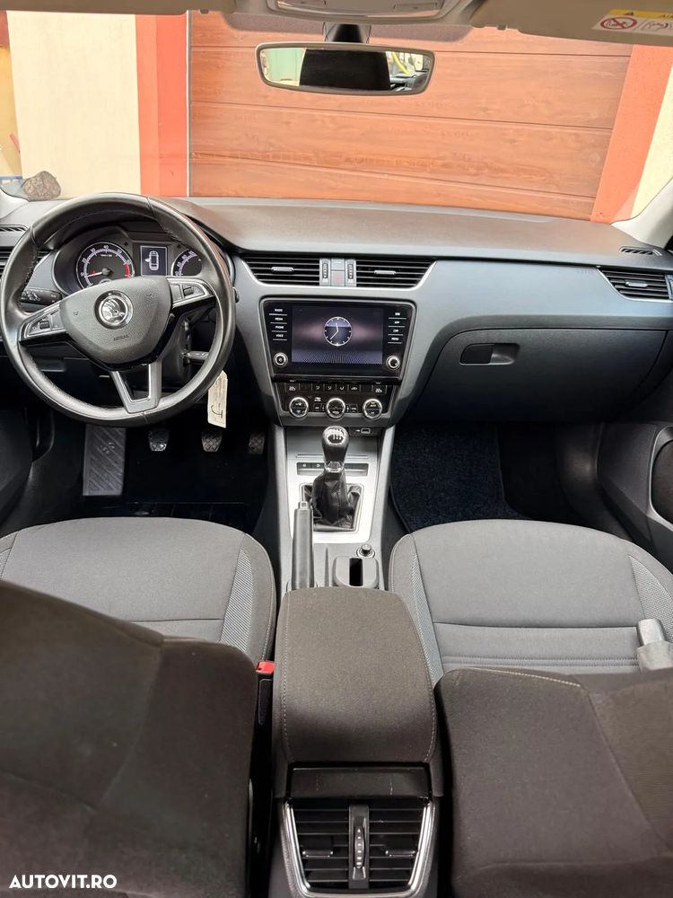 Skoda Octavia - 13