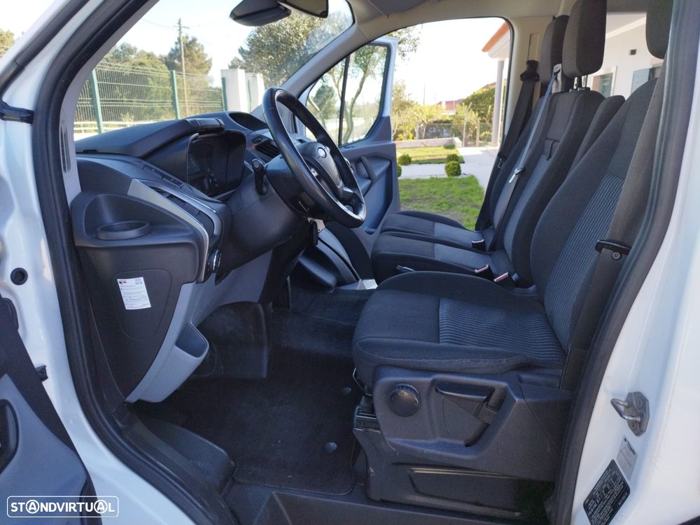 Ford Transit Custom  2.2 Tdci 125 Cv L2H1 Cabine  Dupla 6 Lugares - 16
