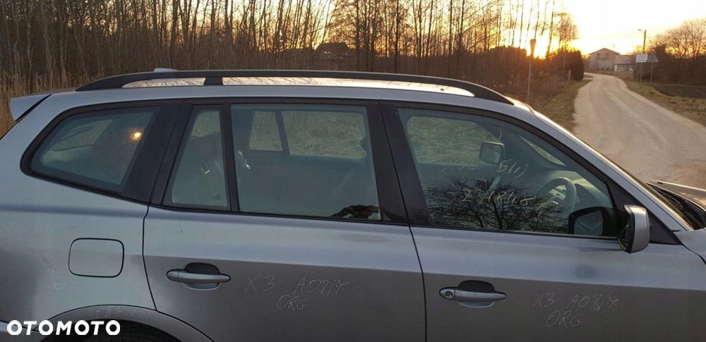 LISTWY DRZWI SHADOW LINE SZYBY BMW X3 E83 KOMPLET - 1