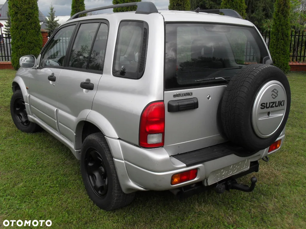 Suzuki Grand Vitara 2.0 HDi - 19