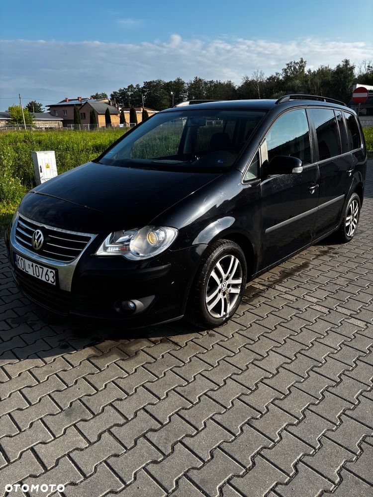 Volkswagen Touran 1.9 TDI Welcome - 1