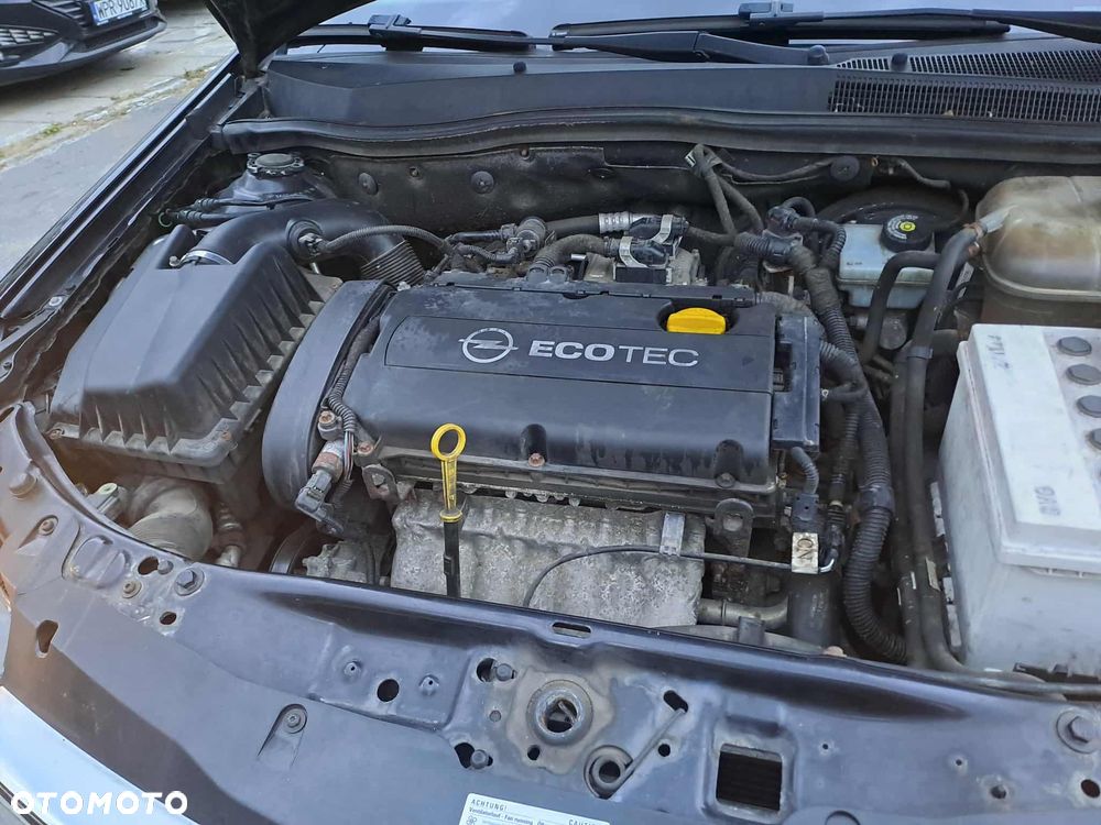 Opel Astra 1.6 - 12
