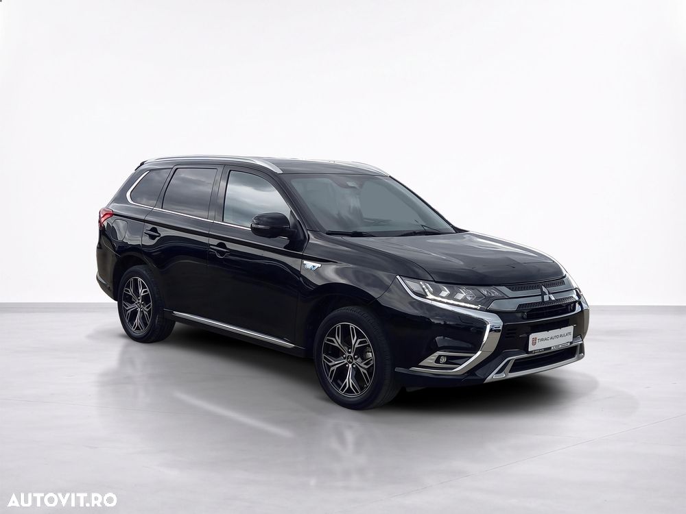Mitsubishi Outlander 2.4 4WD - 9