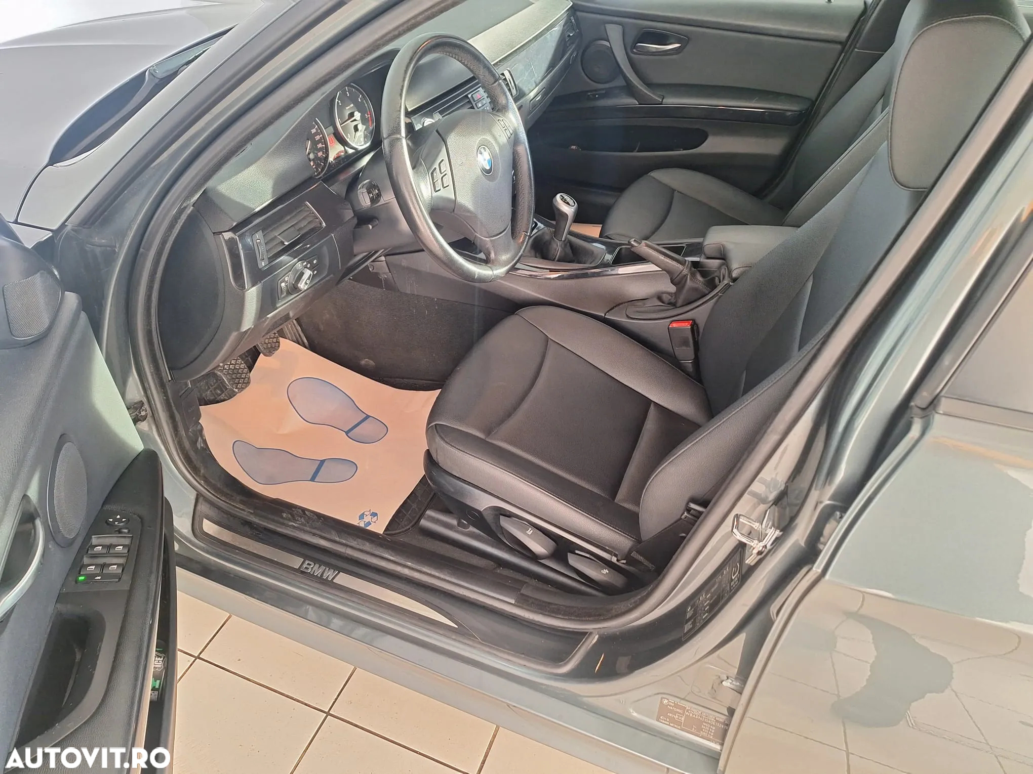 BMW Seria 3 320d EfficientDynamics Edition - 6