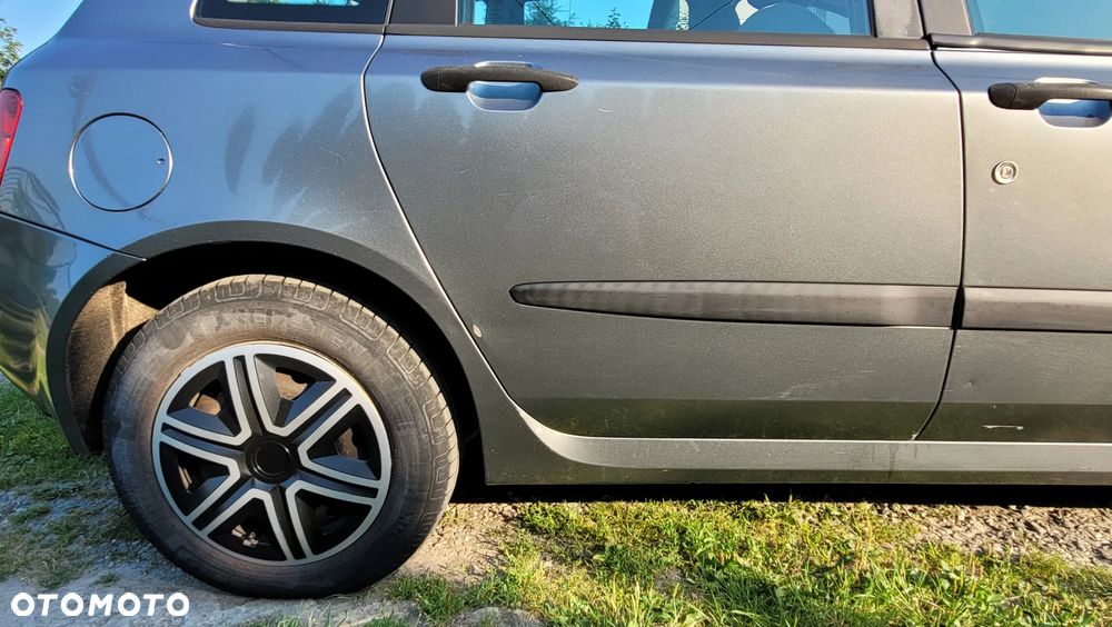 Fiat Stilo 1.4 16V Active - 4