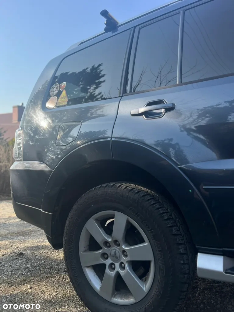 Mitsubishi Pajero 3.2 DID Instyle - 2