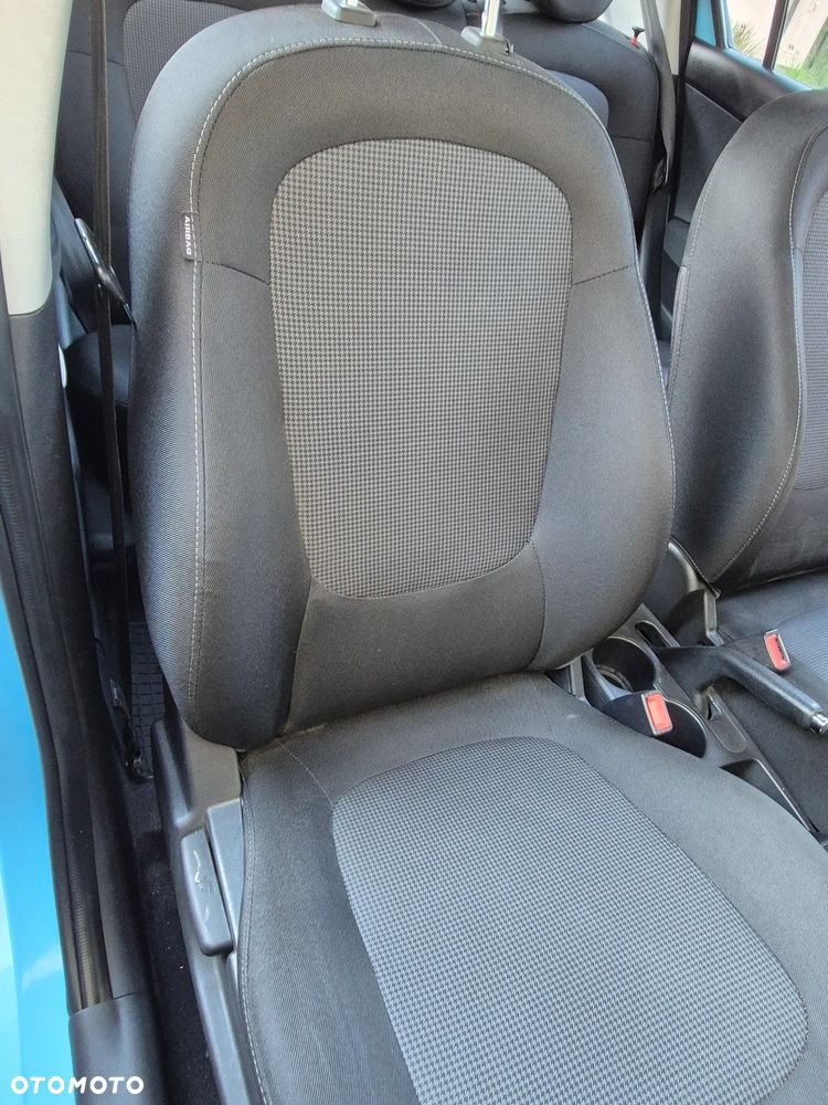 Hyundai i20 1.25 Classic - 11