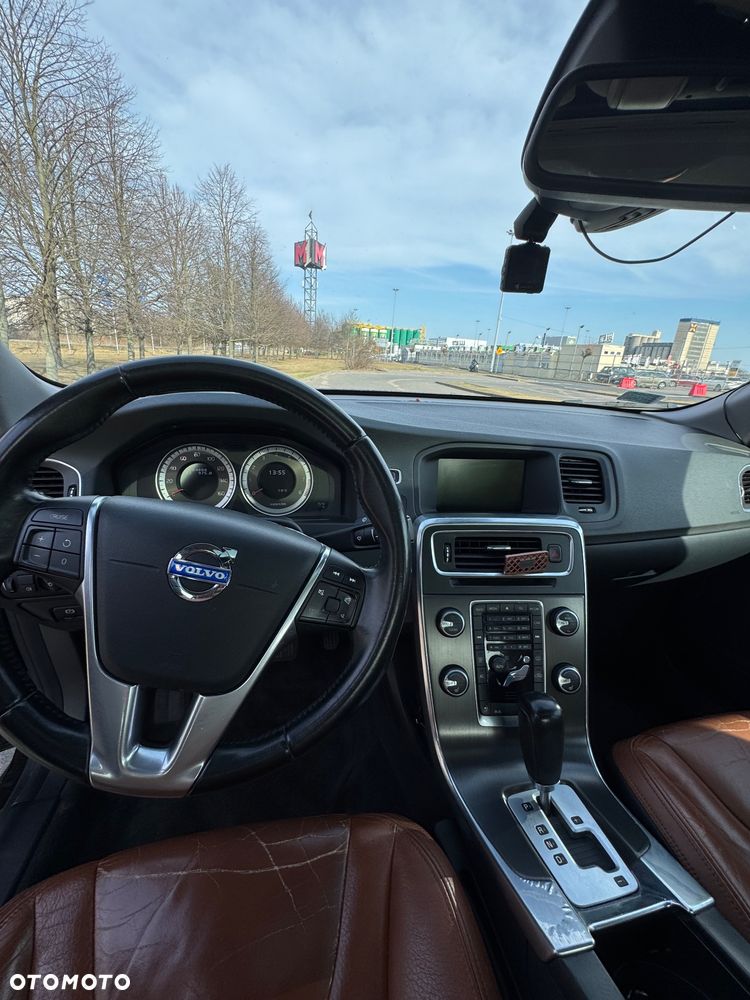 Volvo S60 2.5 T5 - 8