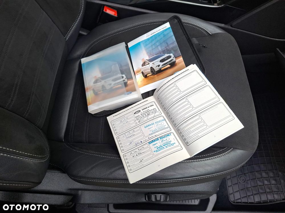 Ford Kuga 1.5 EcoBoost 2x4 ST-Line - 37