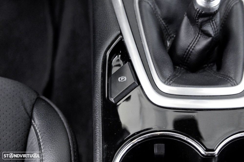 Ford Edge 2.0 TDCi Sport - 22