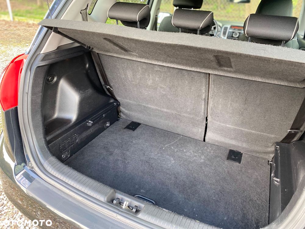 Kia Venga 1.6 CRDi XL - 30