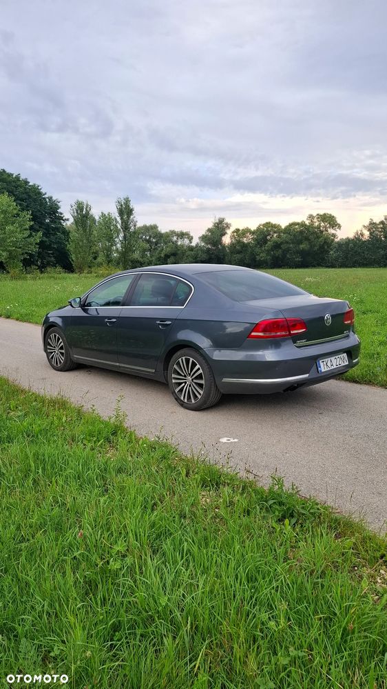 Volkswagen Passat 2.0 TDI Comfortline - 3