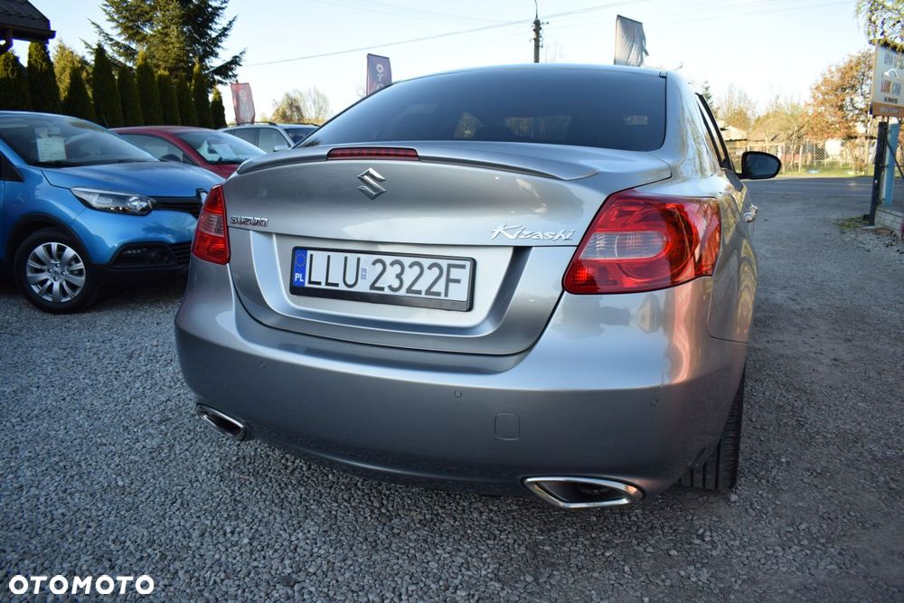 Suzuki Kizashi 2.4 4x4 CVT Sport - 4