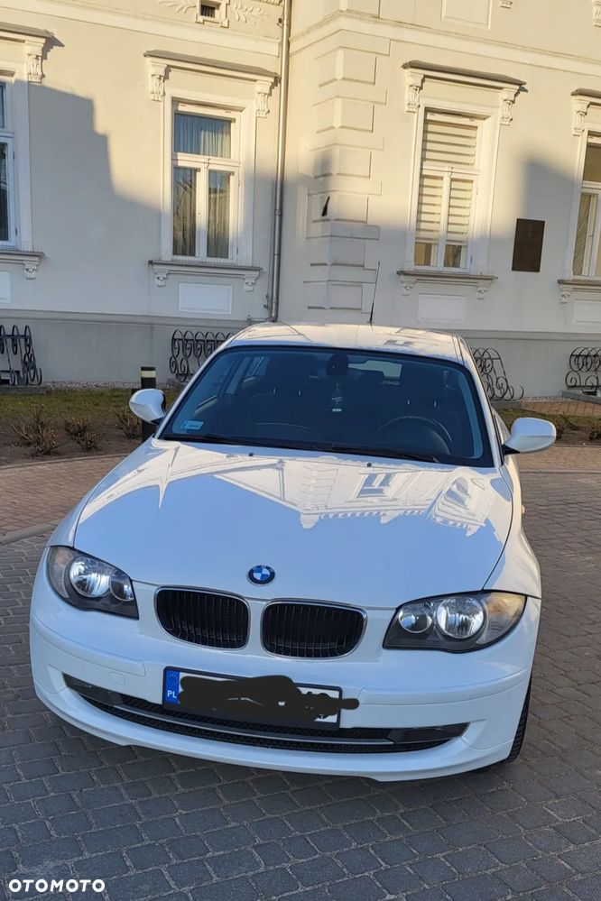 BMW Seria 1 116d - 4