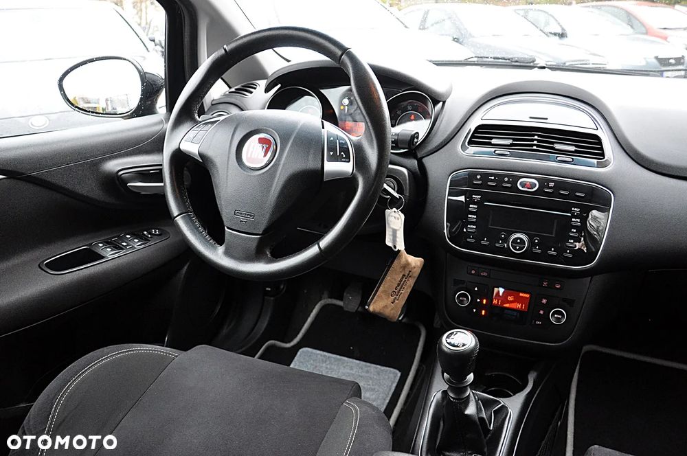 Fiat Punto 1.4 Multiair Lounge S&S - 21