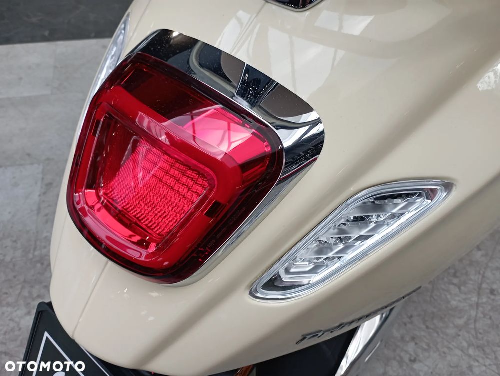 Vespa Primavera - 13