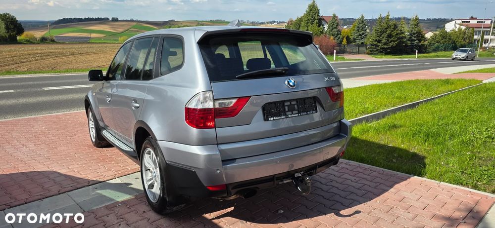 BMW X3 xDrive20i - 11