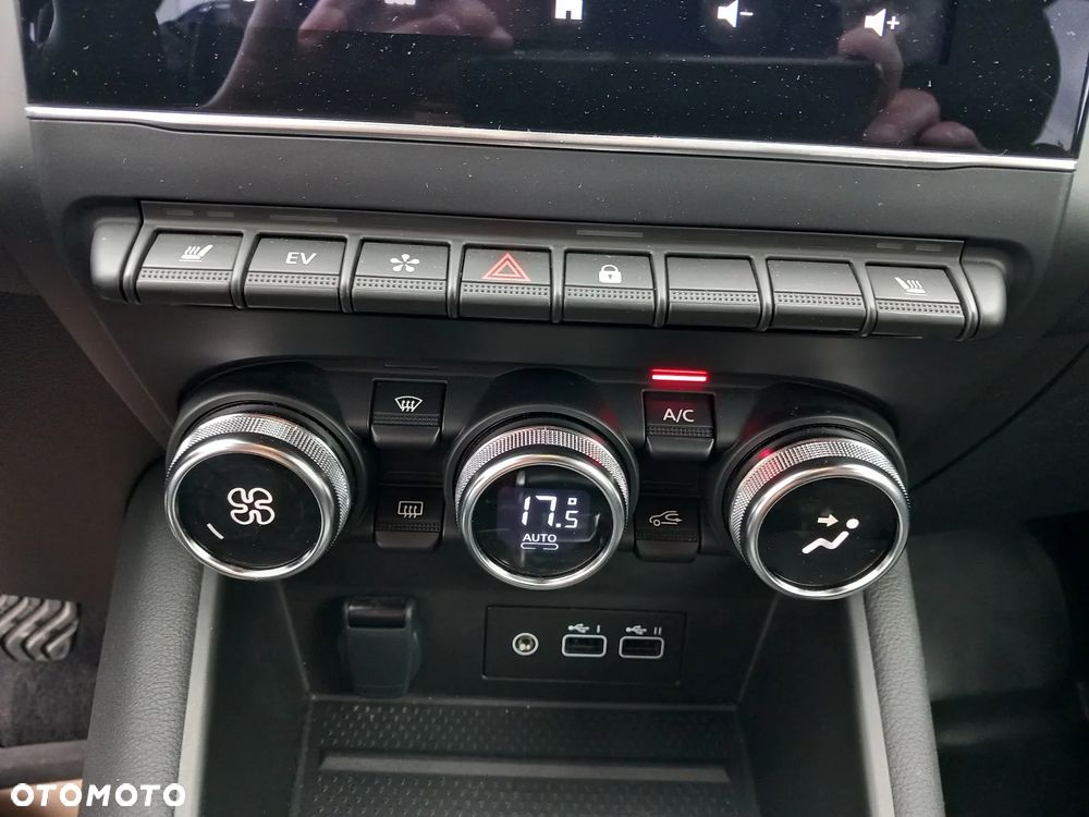 Renault Captur 1.6 E-TECH Full Hybrid 145 Techno - 16