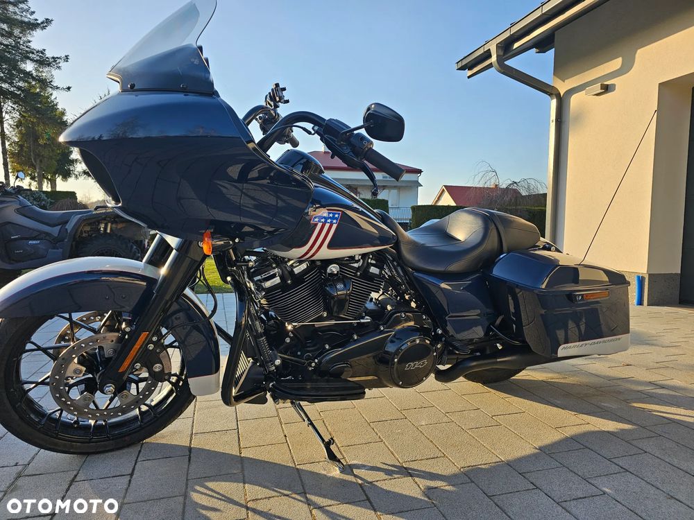 Harley-Davidson Touring Road Glide - 6