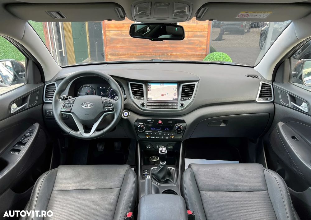 Hyundai Tucson blue 1.7 CRDi 2WD Style - 3