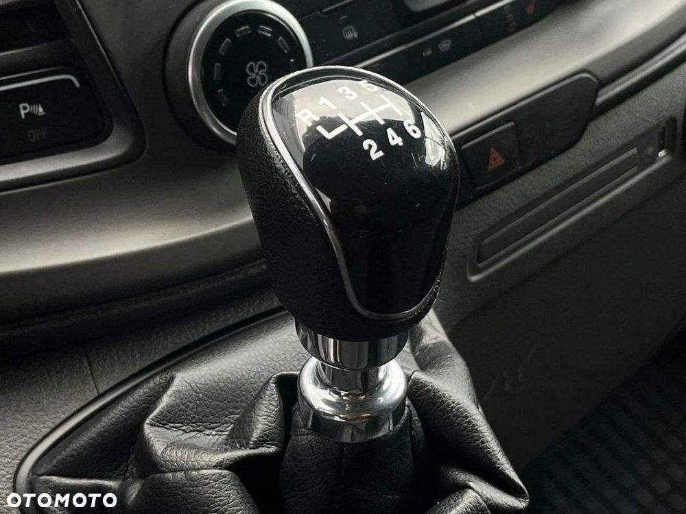 Ford Transit Custom - 26