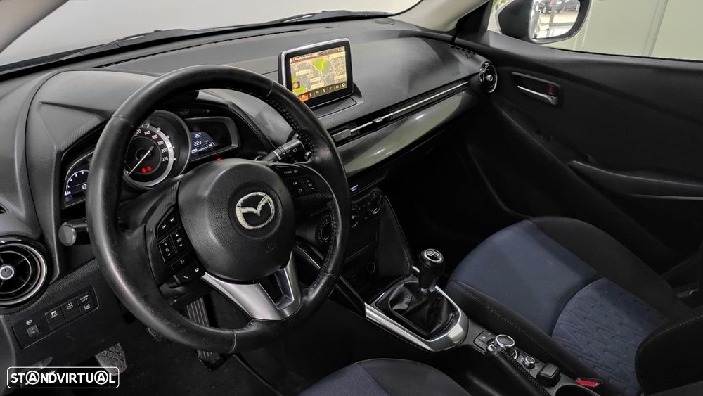 Mazda 2 1.5 Sky.Evolve Navi - 5