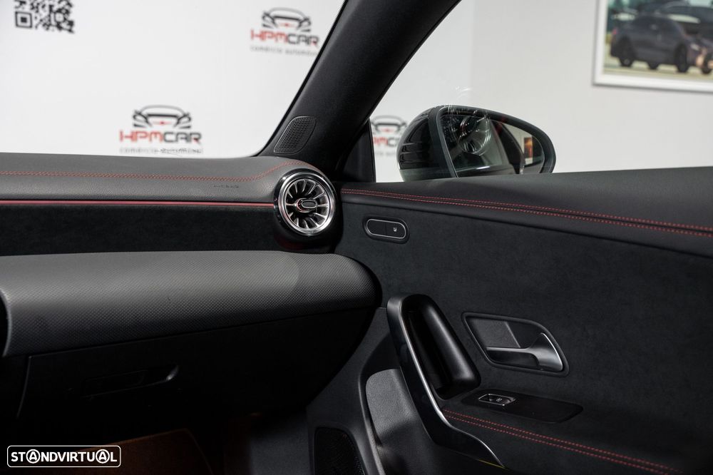 Mercedes-Benz CLA 35 AMG 4Matic - 21