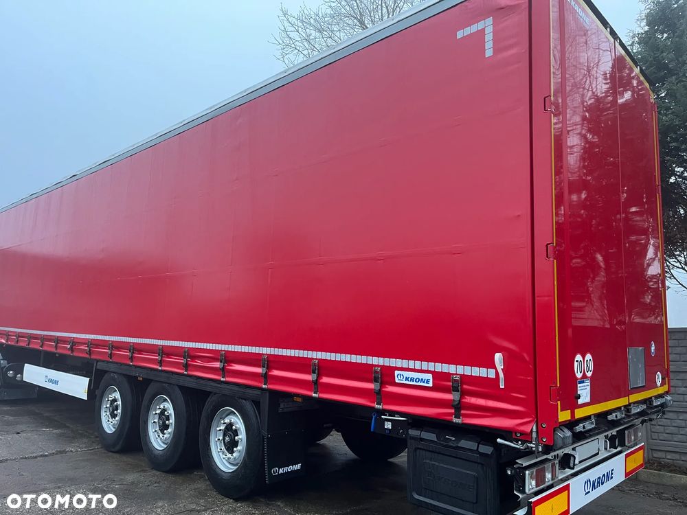 Krone FIRANKA //STANDARD//HYDRAULICZNIE PODNOSZONY DACH - 5