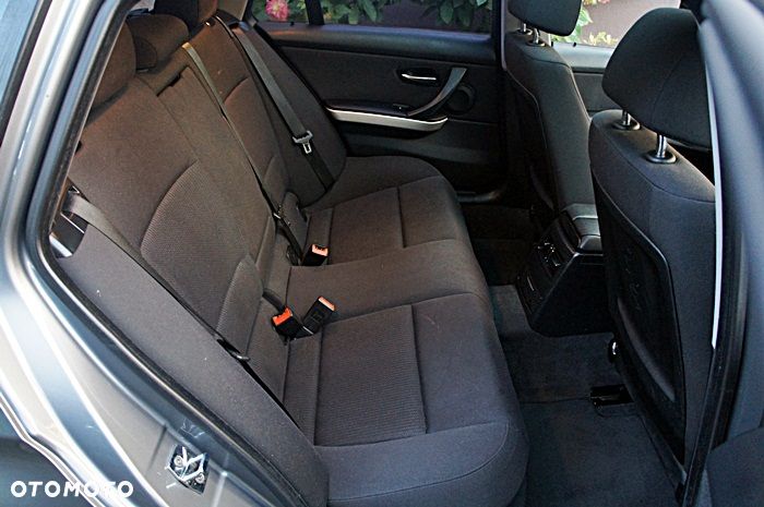 BMW Seria 3 320d DPF - 21