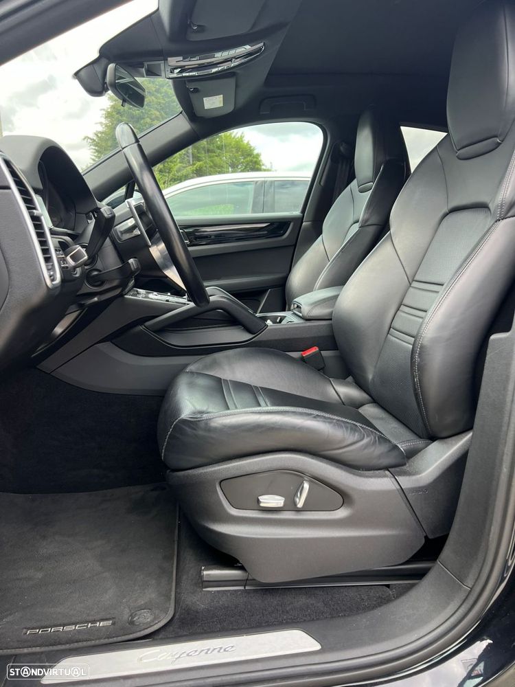 Porsche Cayenne Coupé - 6