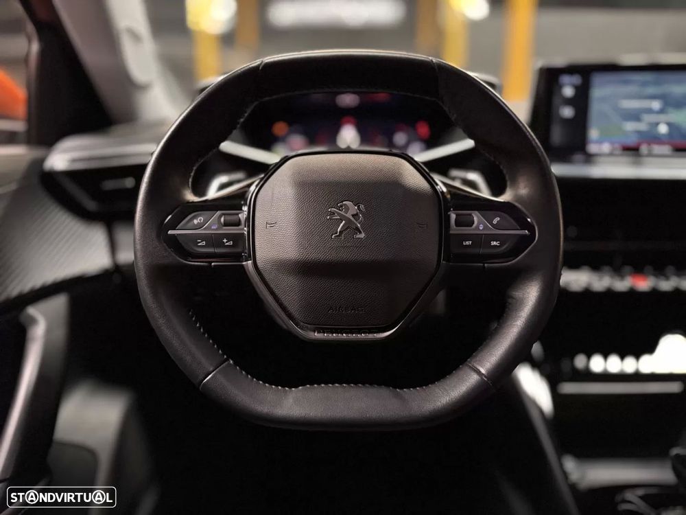 Peugeot 2008 1.2 PureTech Allure Pack EAT8 - 13