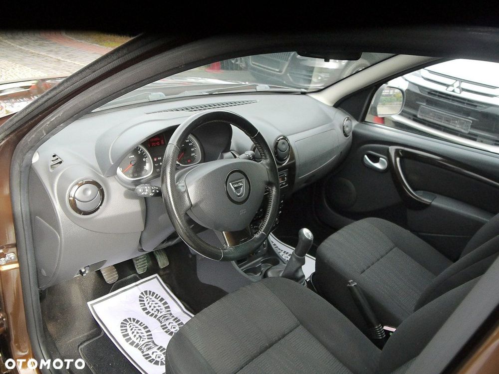 Dacia Duster 1.6 - 20