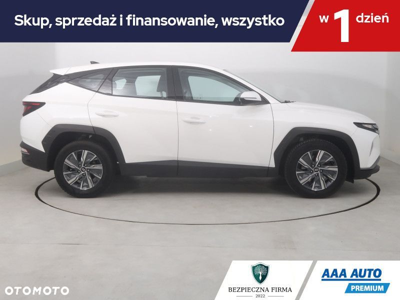 Hyundai Tucson - 8