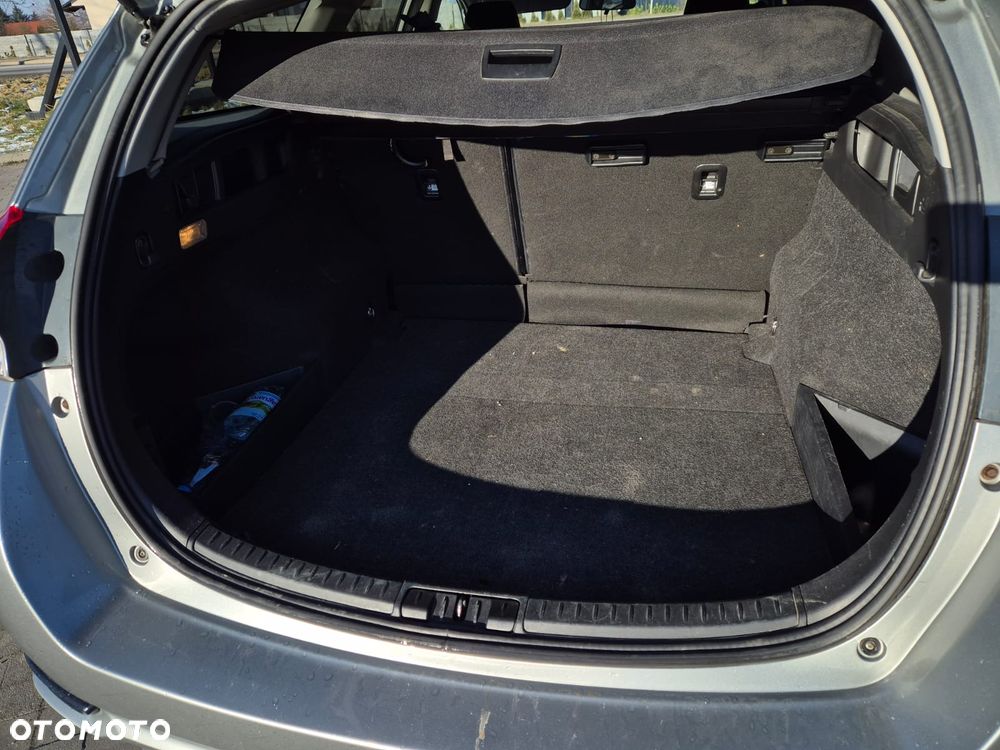 Toyota Auris 1.6 Premium Comfort - 7