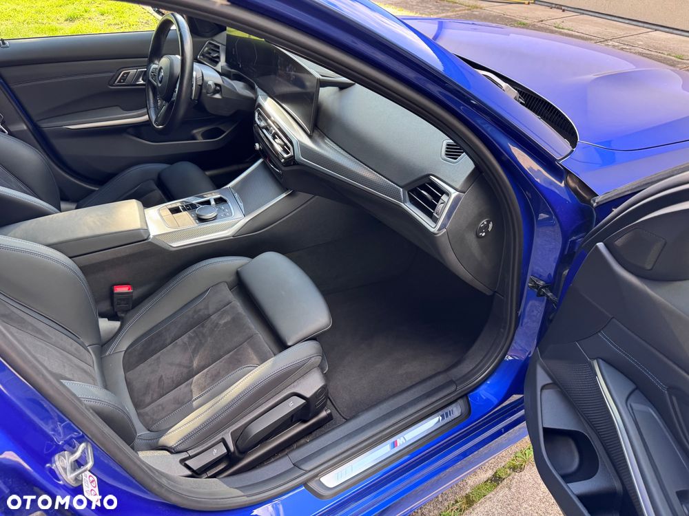 BMW Seria 3 320d xDrive MHEV M Sport sport - 12