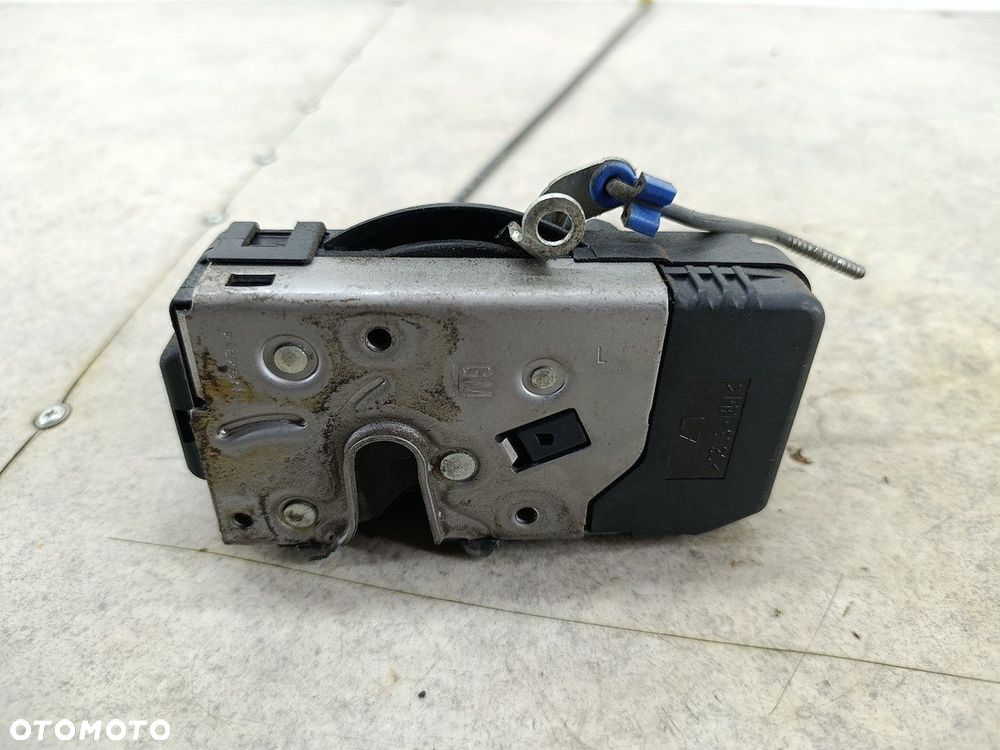 ZAMEK DRZWI LEWY PRZÓD OPEL VIVARO A 8200008260 91166230 - 1