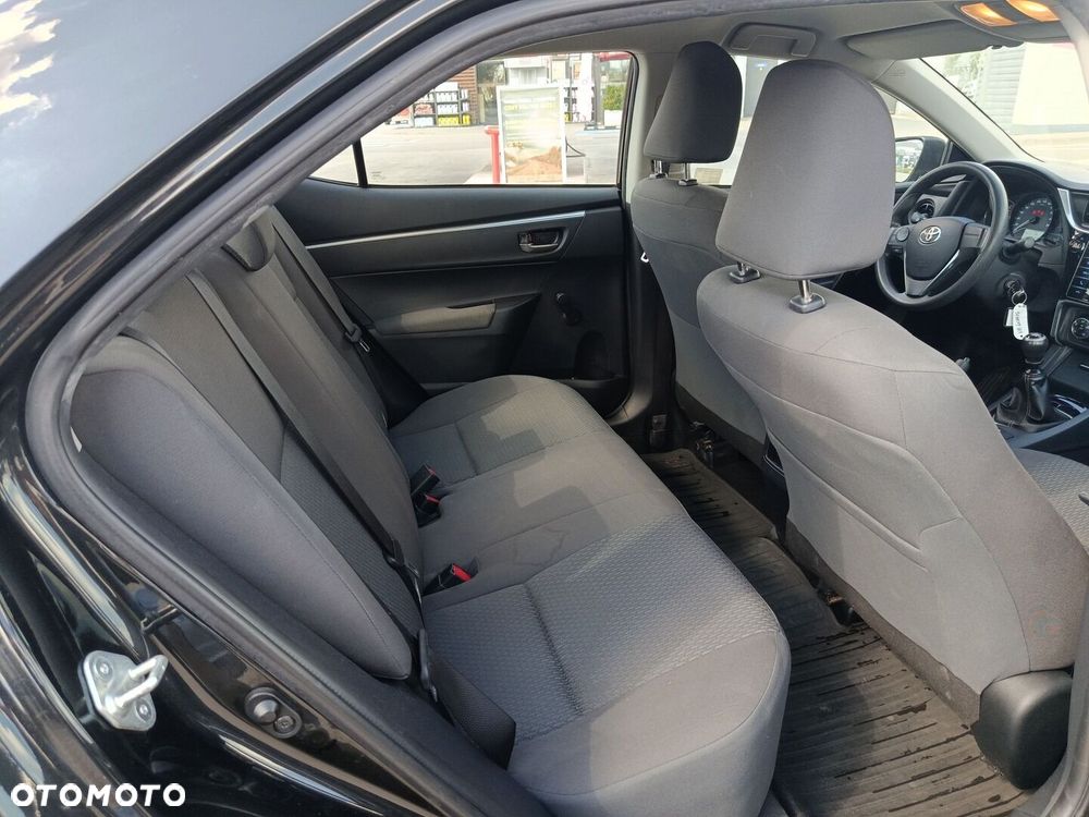 Toyota Corolla 1.4 D-4D Active - 10