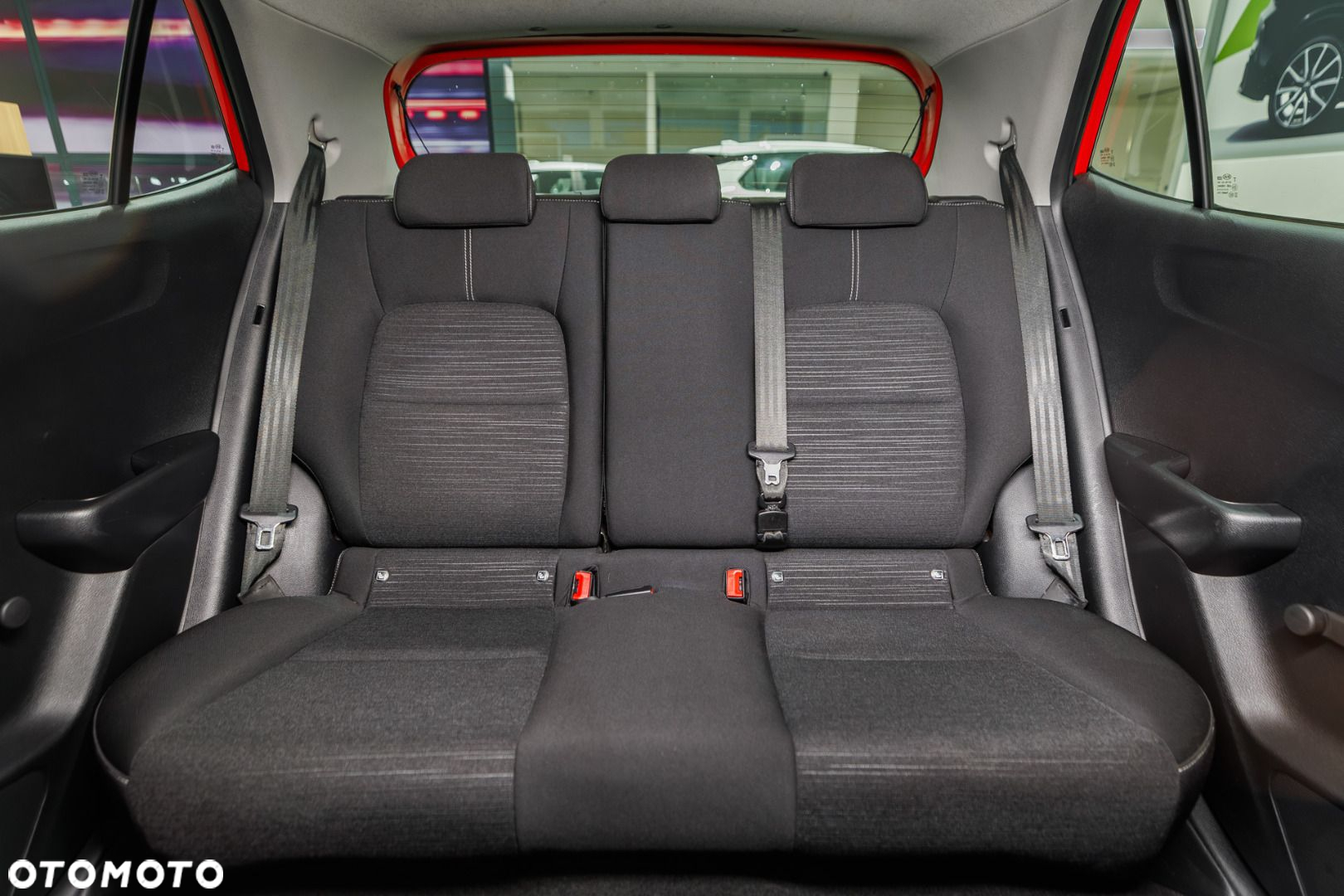 Kia Picanto - 23