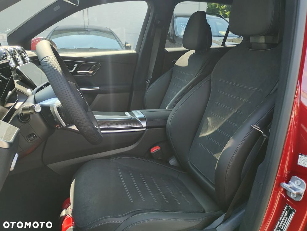 Mercedes-Benz GLC 220 d mHEV 4-Matic AMG Line - 4