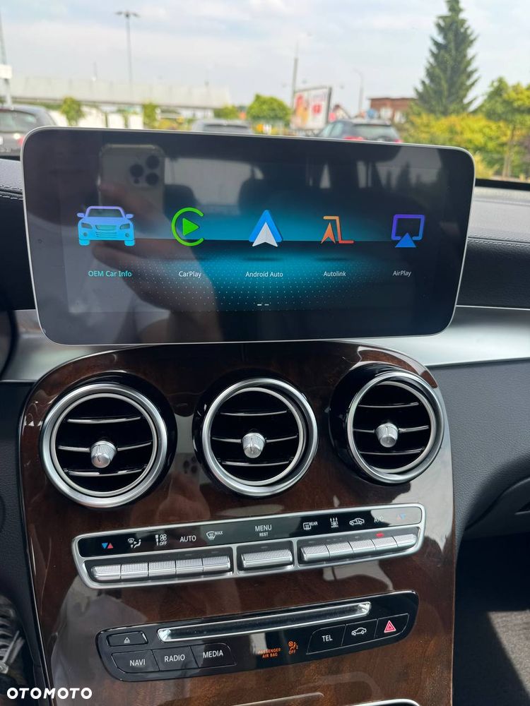 Mercedes-Benz GLC - 4