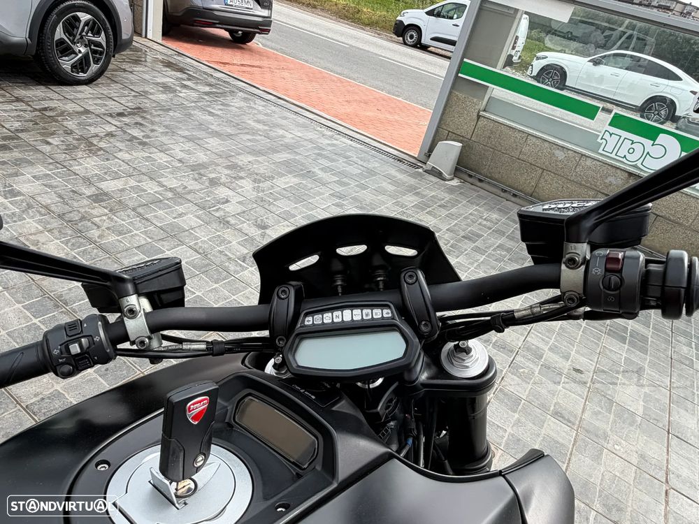 Ducati Diavel - 10