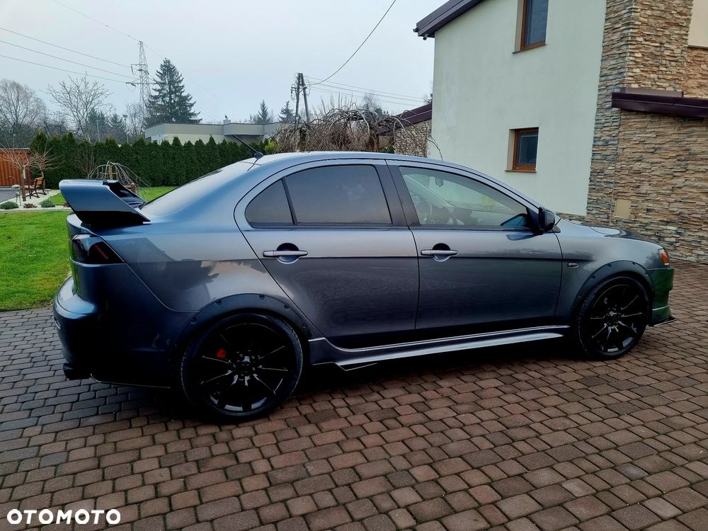 Mitsubishi Lancer - 13
