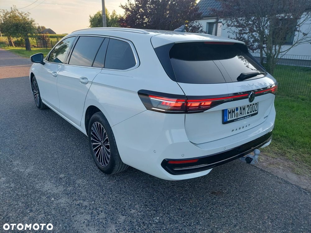 Volkswagen Passat 2.0 TDI SCR DSG 4Motion Elegance - 5