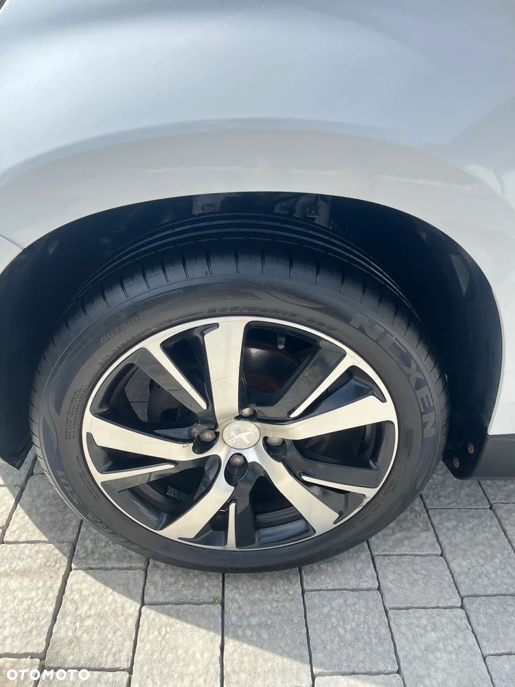 Peugeot 2008 - 31