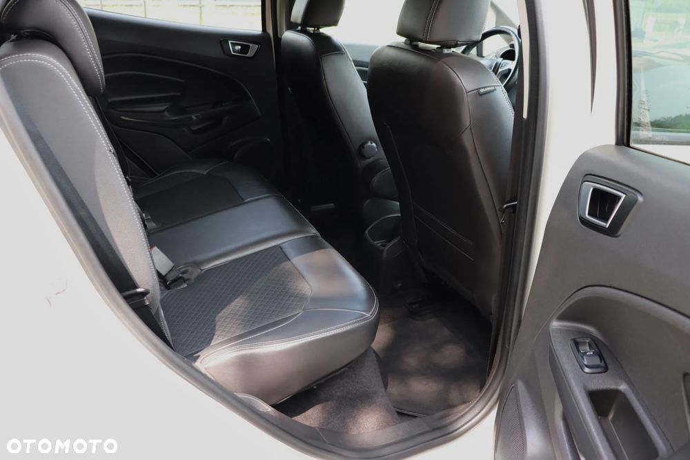 Ford EcoSport - 23