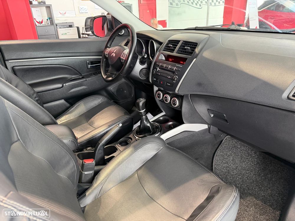 Mitsubishi ASX 1.8 DI-D Instyle - 14