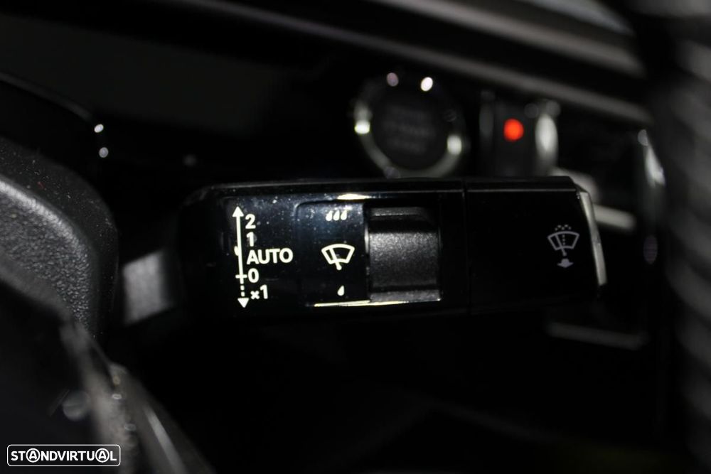 Peugeot E-3008 73 kWh Allure - 18