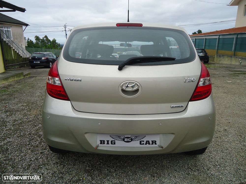 Hyundai i20 1.4 CRDI Comfort ESP - 2