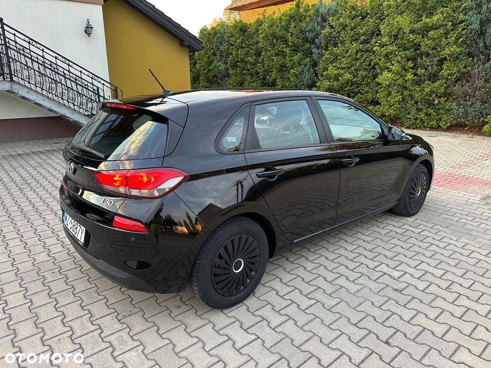 Hyundai i30 1.4 Comfort - 14